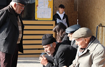 Deprem yaşlıları yalnızlığa mahkum etti!