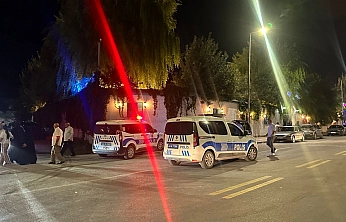 Düğünde kız erkek tarafı birbirine girdi: 4 yaralı