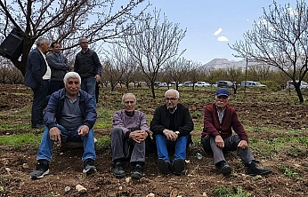 Malatya'da bankalar çiftçinin peşinde!! 2 yıl boyunca TARSİM ödeneklerini 'Bloke'lemişler…
