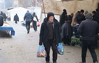 Malatya'da soğuk hava semt pazarlarını vurdu!