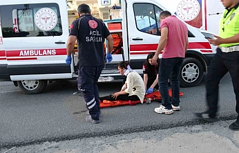 Mevsimlik tarım işçilerini taşıyan minibüs tıra çarptı: Çok sayıda yaralı var…