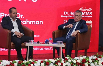 Türkiye'nin geleceği Malatya'daki panelde konuşuldu