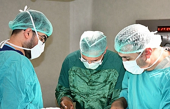 Malatya'da tıp tarihine geçen operasyon: Kalbin içindeki dev kitle alındı