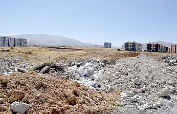 Malatya Toz ve Moloza Teslim: Başkan Yeni Farketti