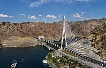 Malatya ve Elazığ'ı birbirine bağlayan köprü! 15 gün trafiğe kapatıldı!