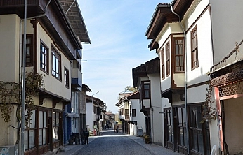 Meclisten iş birliğine onay! Malatya'nın tarihi Lezzet Caddesi'nde restorasyon başlıyor…
