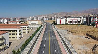 30 metre genişlik ve 4 şerit: Filistin Caddesi modern bir aksa dönüştü