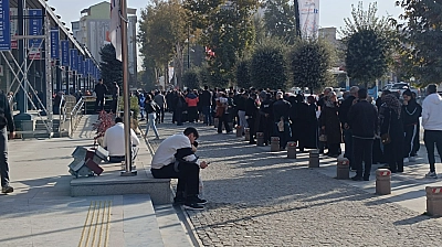 Başvurular Başladı: Malatya'da uzun kuyruklar oluştu….