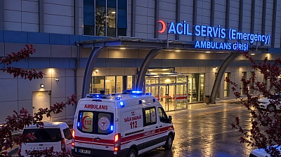 Bıçaklandı, taksiye binip hastaneye gitti! Malatya'daki olayda şüpheli aranıyor
