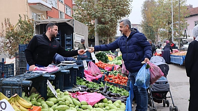 Cebini düşünen Malatyalılar, semt pazarını tercih ediyor! İşte güncel perşembe pazarı fiyatları..