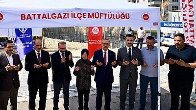 İnci Cömert Camii'nin temeli dualarla atıldı