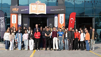 Akademisyen ve öğrencilerden fuara yoğun ilgi
