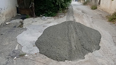 Malatya'da beton mikseri sokağa harç döküp kaçtı! 'Denetleyen yok mu?'