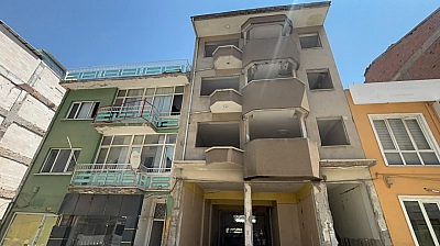 Malatya'da intihar edenlerin meskeni haline geldi! Çarşı Merkezi'ndeki ağır hasarlı binalar tehlike saçıyor
