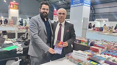 Malatya Fuarı'nın en çarpıcı kitabı! 'Ölüm Fayında Dört Gün' okurla buluştu!