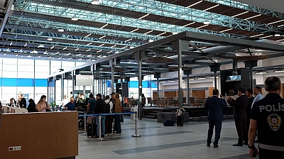 Malatya Havalimanı'nın yeni terminali hizmete girdi: İlk yolcular geldi