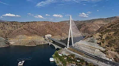 Malatya ve Elazığ'ı birbirine bağlayan köprü! 15 gün trafiğe kapatıldı!