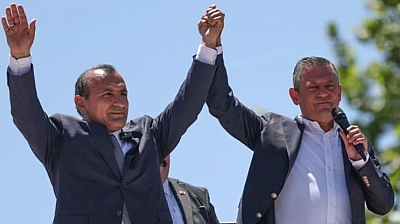 Milletvekiliyle kapışan Malatyalı başkan partisinden oldu!