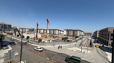 Niyazi Mısri'de anahtar teslimi başlıyor