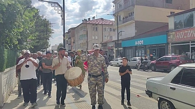 Yıllardır kurduğu askerlik hayali gerçek oldu