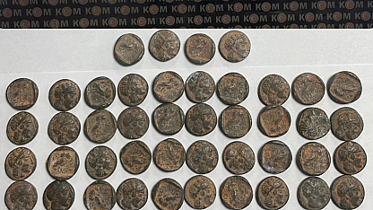 Ev, iş yeri ve depoyu müzeye çevirdiler!