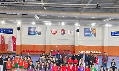 Malatya'da minik hentbolcuların şampiyonu belli oldu