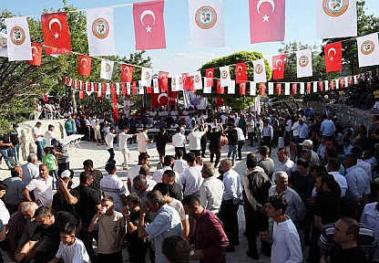 Gelenek Bozulmadı: 13. Yıkılhan Yayla Şenliği Düzenlendi