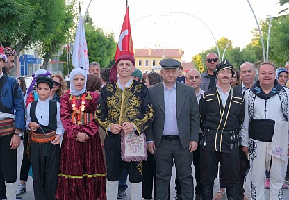 Halk Oyunları Yıldızlar Türkiye Şampiyonası Karaman'da başladı
