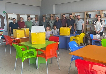 Kardeş köy okuluna kütüphane desteği