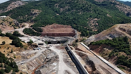 13 yıl önce yapımına başlanmıştı! Hala açılmadı