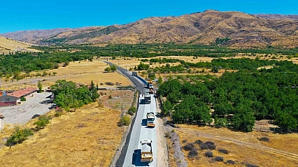 20 kilometrelik yol yenileme çalışmaları sürüyor