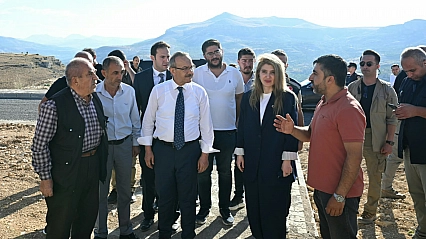 Akçadağ'da vatandaşların yüzü gülüyor: 3 bin 951 konut teslim edildi