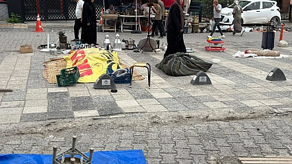 Sağanak yağış bit pazarını etkiledi! Malatya'da esnaftan yetkililere çağrı!!