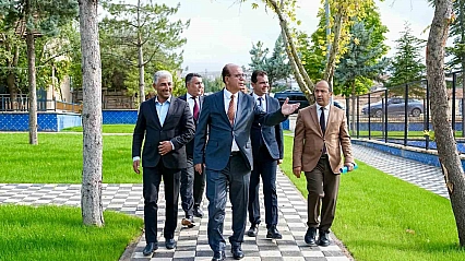 Cemal Gürsel'de park yenilendi