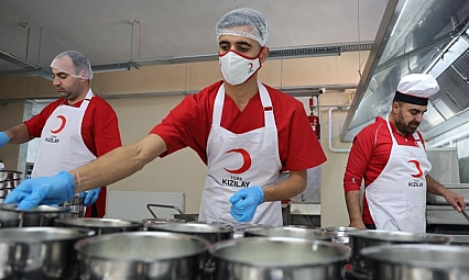 12 bin kişilik aşevi hizmete başladı