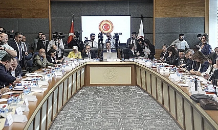 17,5 saatlik görüşme tamamlandı: Milli Dayanışma Kanun Teklifi kabul edildi