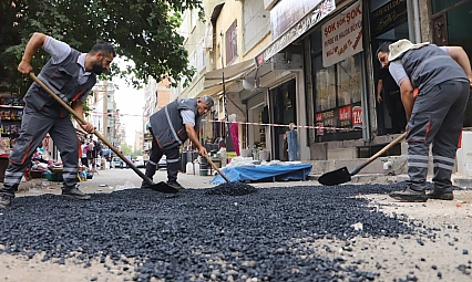 2 cadde 10 bin 400 ton asfaltla yenilendi