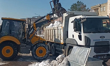 473 kilometre yol ulaşıma açıldı