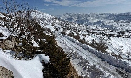 58 köy yolu ulaşıma açıldı