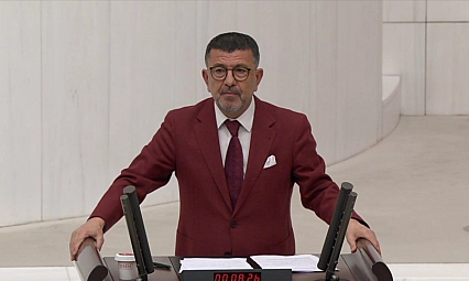 Ağbaba basının yanında: Gazetecilik suç değildir!