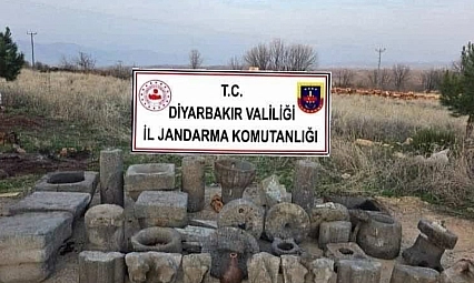 'Anadolu Mirası Operasyonu'nda 36 adet tarihi obje ele geçirildi