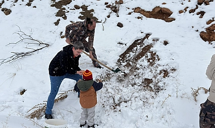 Arazilere yem bırakıldı