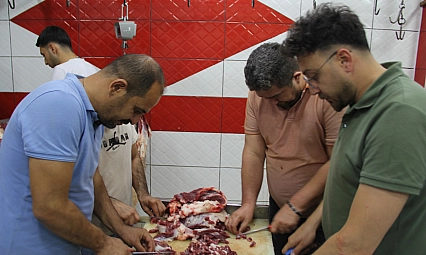 Asırlık gelenek Malatya'da yeniden canlandı: 400 kilo et imece usulüyle doğrandı!