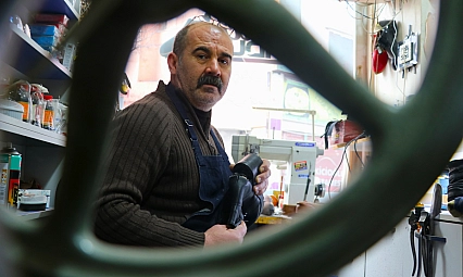 Ayakkabı tamircilerinde kış yoğunluğu başladı