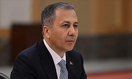 Bakan Yerlikaya: Uçağın enkazına ulaşıldı