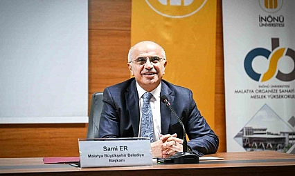 Büyükşehir Belediye Başkanı Er'den Gençlere Başarı Reçetesi