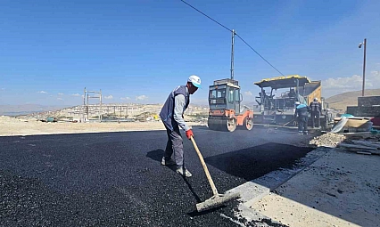 Battalgazi'de yol yapım çalışmaları hız kesmiyor