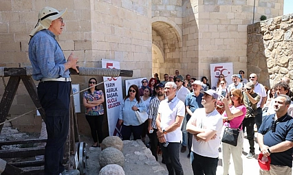 Bilim, tarih ve kültür Harput Kalesi'nde buluştu