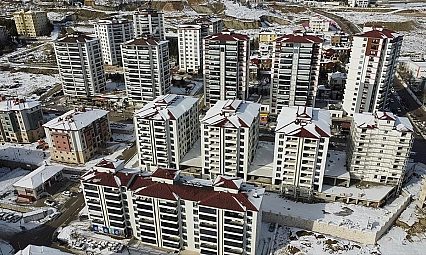 Bin 316 aile 'Yerinde Dönüşüm Projesi' ile evlerine yerleşti