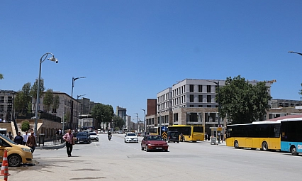 Büyükşehir Belediyesi duyurdu: Kışla Caddesi 3 gün trafiğe kapatılacak